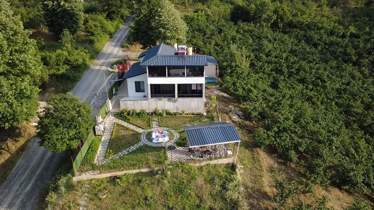 SAKARYA KARAPÜRÇEK MESUDİYEDE SATILIK YAPI İLE BERABER TARLA